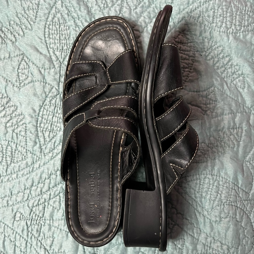 Josef Siebel black leather sandals.